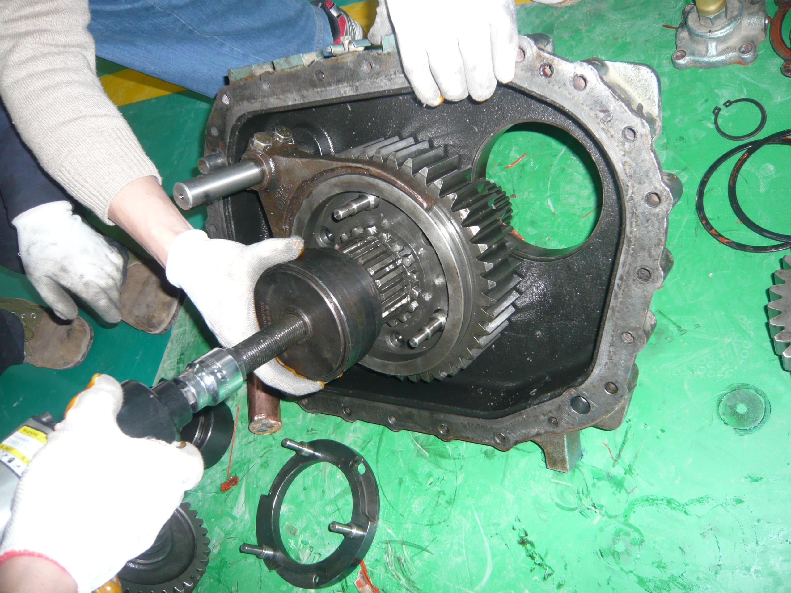 重汽变速箱维修专用工具