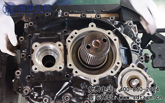 ZF16档变速器拆卸，ZF变速箱维修工具