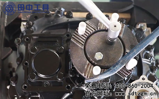 ZF16档变速器拆卸，ZF变速箱维修工具